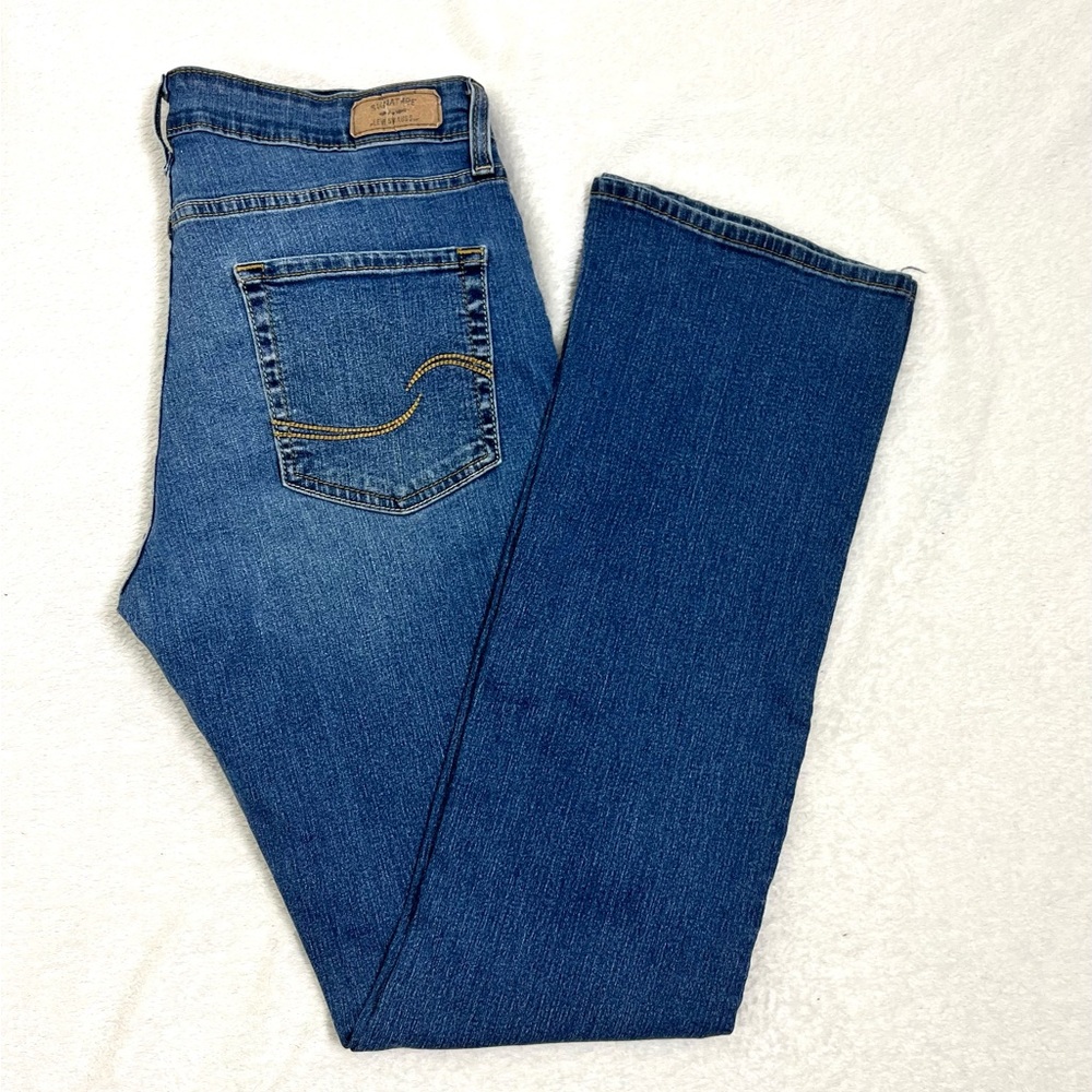 ⭐️ 3/$25 Levi’s Bootcut Women’s Jeans